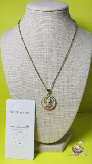pink flower pendant